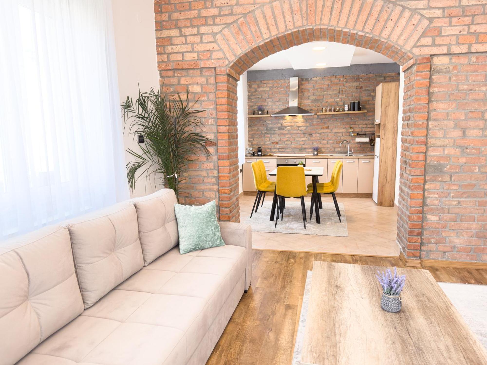 Luxurious And Cosy Brick Apartment - Free Private Parking サラエヴォ エクステリア 写真